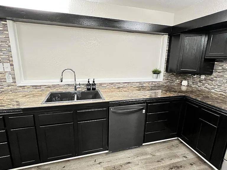Chastain Rd — Photo 8