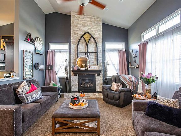 4th image of 4309 Ladasa Cir