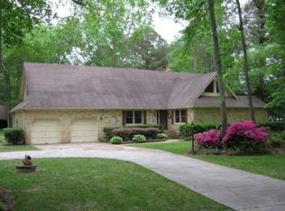 1305 Woody Ridge Ct, Chesapeake, VA 23322