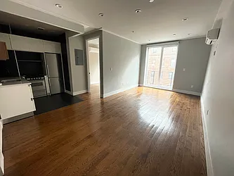 Rented by Tapiro Realty