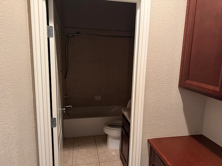 409 Foskett Ranch Ct — Photo 17