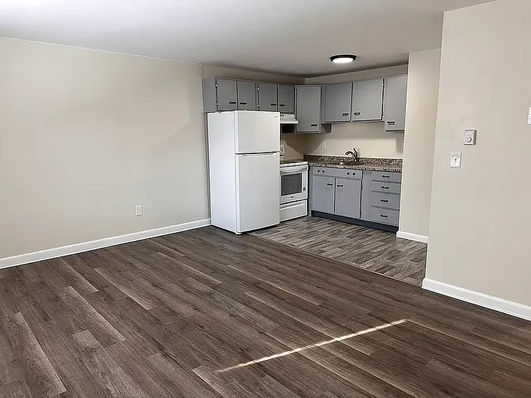 50 Simard Dr — Photo 3