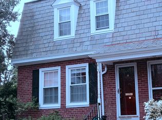 3613 S Wakefield St, Arlington, VA 22206
