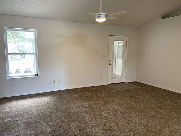 3rd image of 6212 Silver Oak Dr
