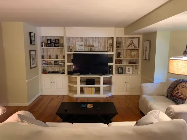 13500 Shaker Blvd APT 102, Cleveland, OH 44120