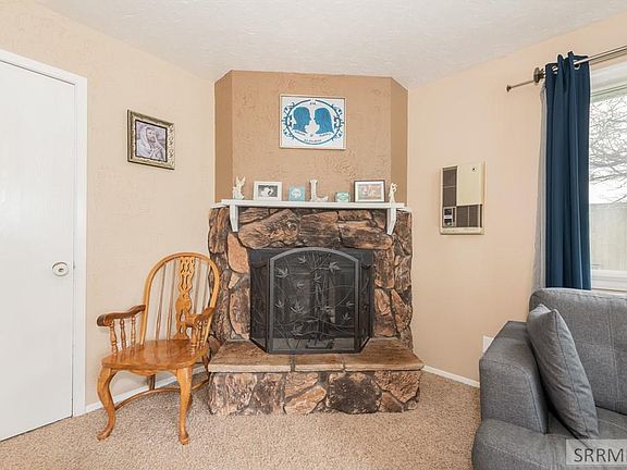 5th image of 287 Tyra Dr
