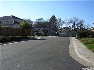 2nd image of 8041 Keaton Ct