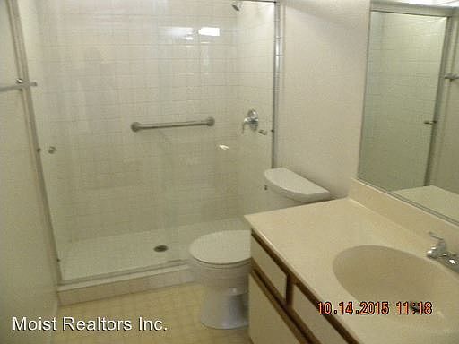 5th image of 34162 Avenue E APT 4
