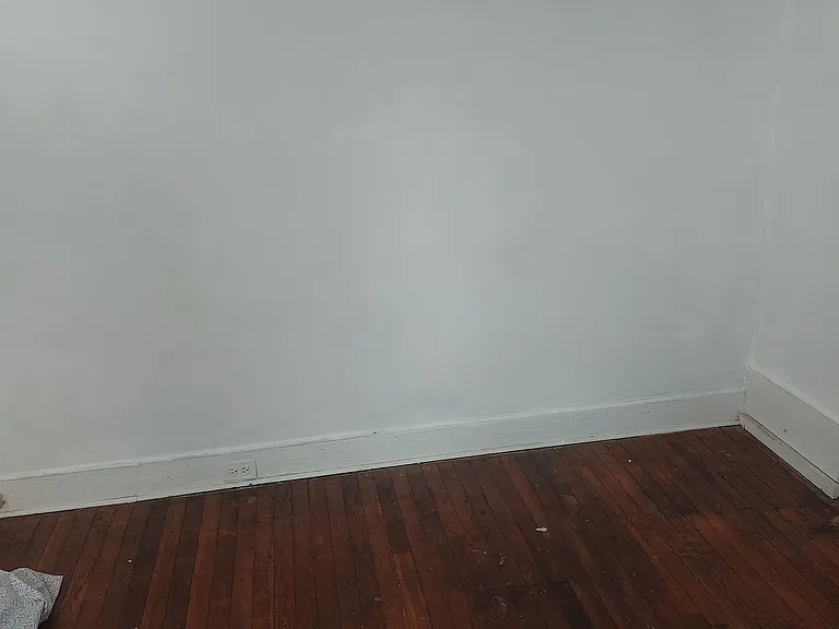 47 Golden Hill St #1 — Photo 3