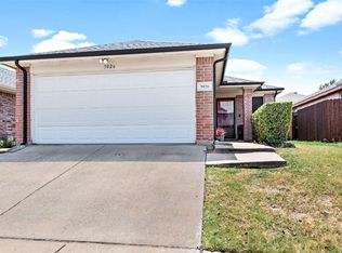 3026 Casa Bella Dr, Arlington, TX 76010