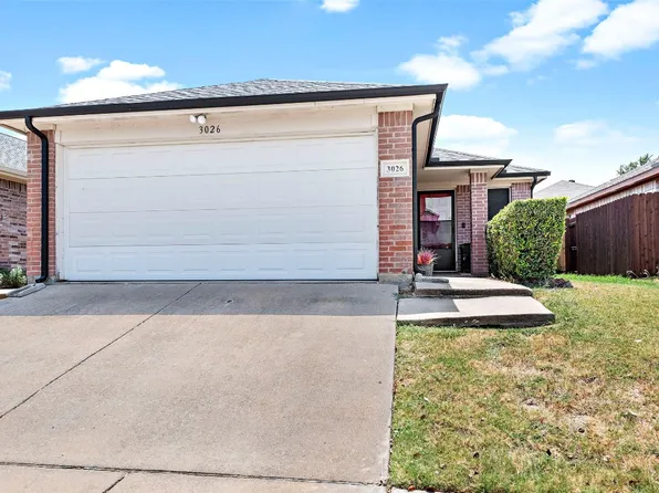 3026 Casa Bella Dr, Arlington, TX 76010