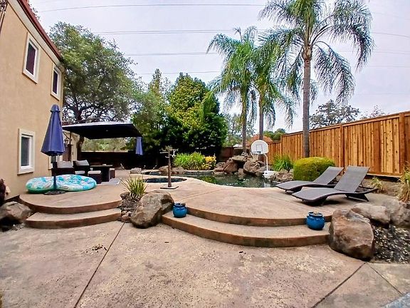 3rd image of 291 Alpine Falls Drive