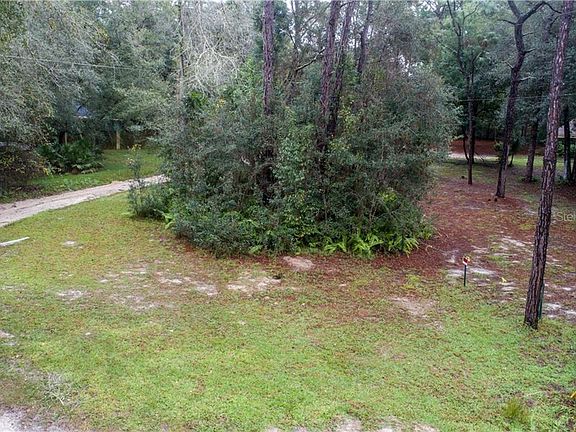 5th image of Sleepy Hollow St