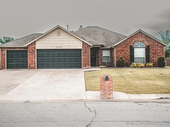27434 E 113th St, Coweta, OK 74429