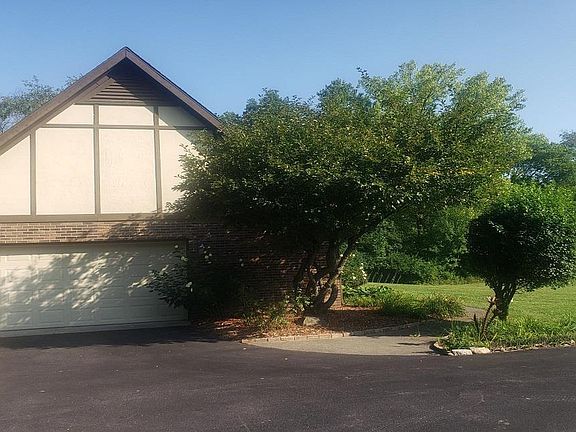 4th image of 159 W Briarwood Dr