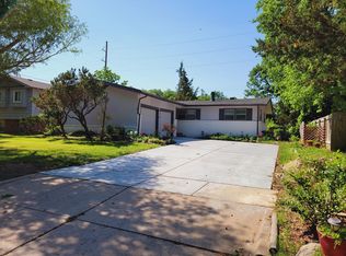 5605 E 17th St N, Wichita, KS 67208