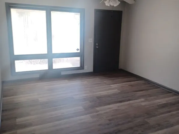 3322 S Mount Carmel Ave, Wichita, KS 67217