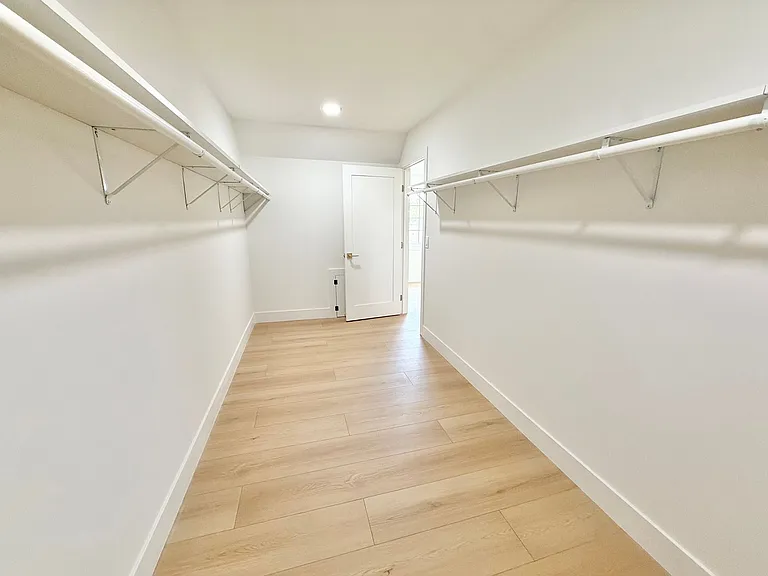 2902 E Winfield Ave — Photo 23