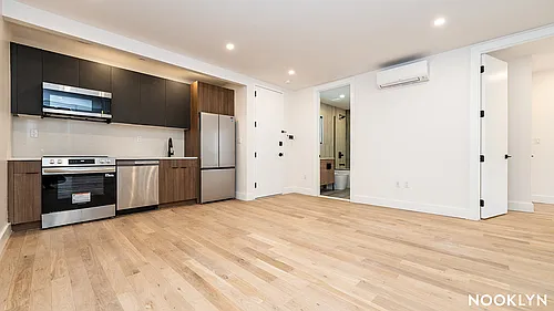 103 Moore St #3D Photo 1
