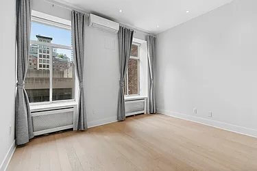 23 West 31st Street, #4A