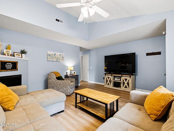 3rd image of 244 Dalton Place Way