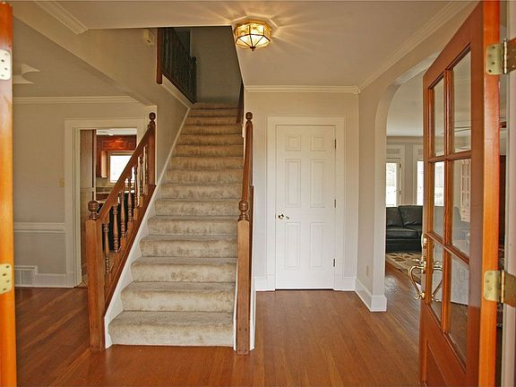 3rd image of 2054 Widgeon Way Dr