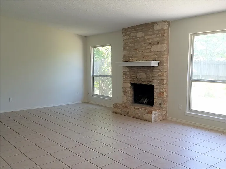 3607 Cornerstone St — Photo 2