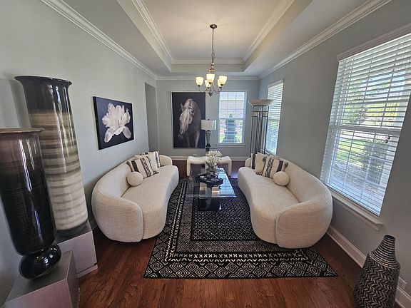 5th image of 962 Henry James Dr.