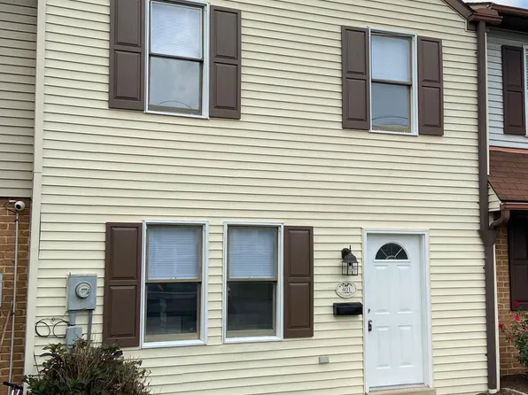 401 W Cherry St, Palmyra, PA 17078