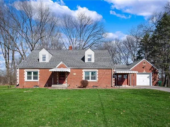 125 Merritt Dr, Butler, PA 16001