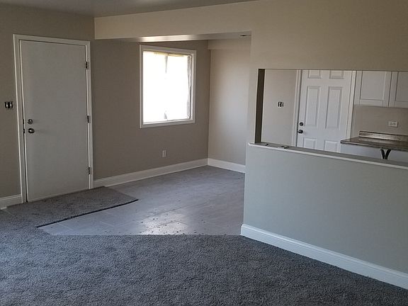 4th image of 6883 Fillmore Dr #6