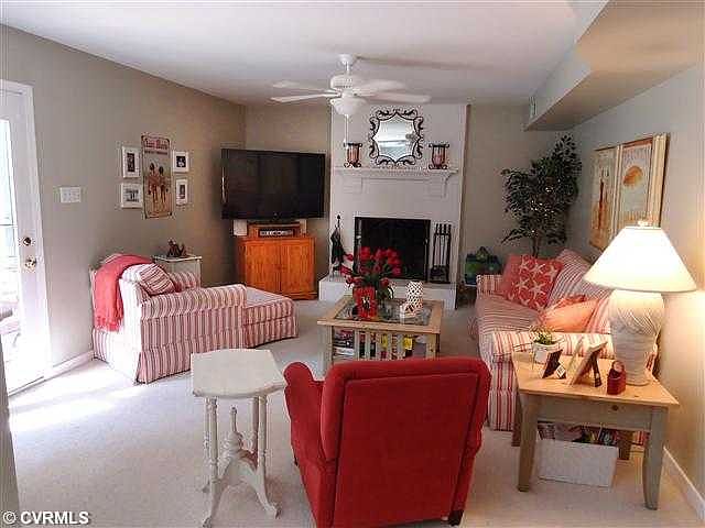 1st image of 9712 Dove Hollow Ln