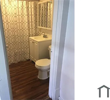 104 Fremont St #1 — Photo 9