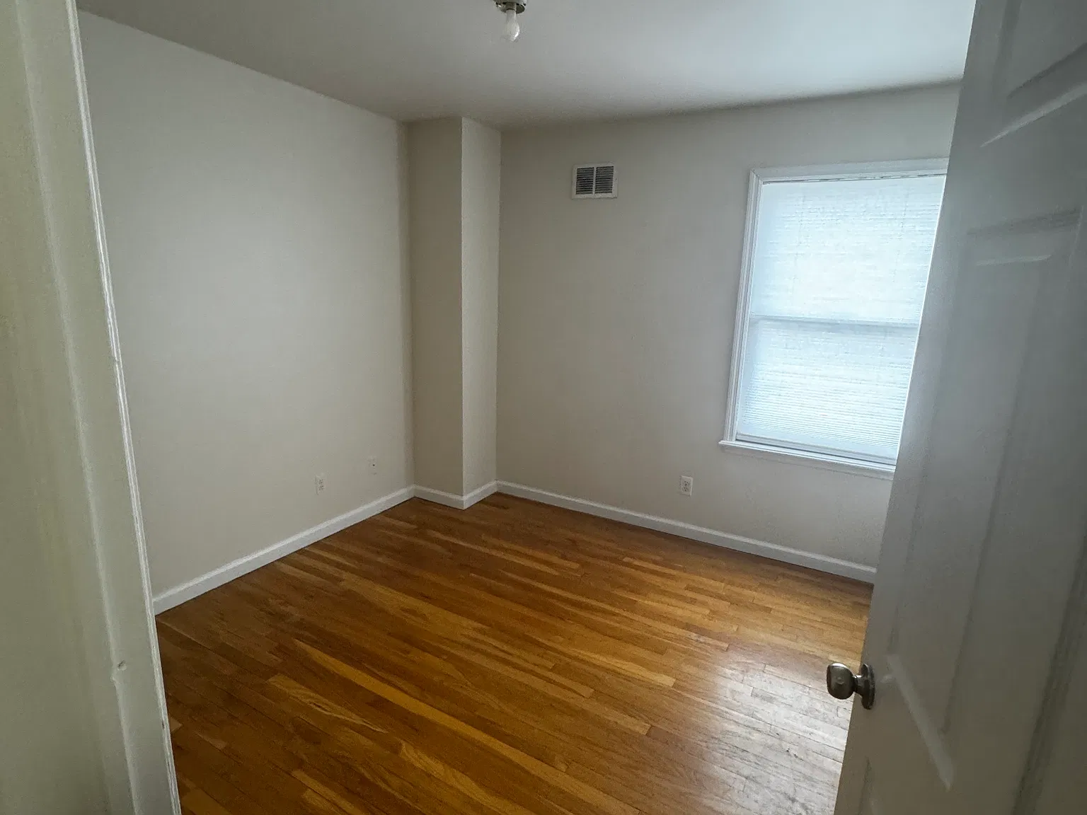 95 Bleecker St — Photo 3