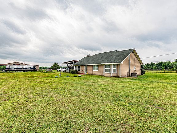 3rd image of 5538 County Road 3214