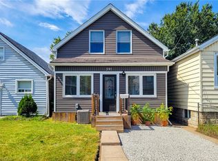 391 Cope St, Hamilton, ON L8H 5C2