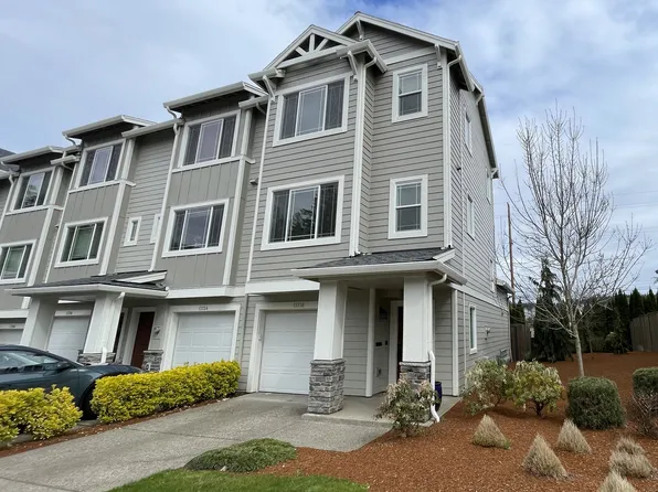 13736 SW Silent Fox Ter, Sherwood, OR 97140