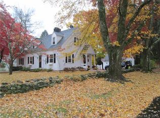 1182 Johnson Rd, Woodbridge, CT 06525