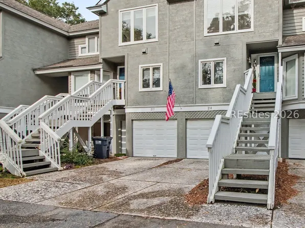 10 Yacht Cove Dr APT 204, Hilton Head Island, SC 29928