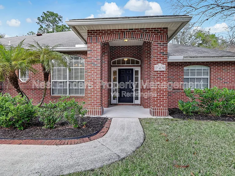 749 Grand Parke Dr — Photo 2