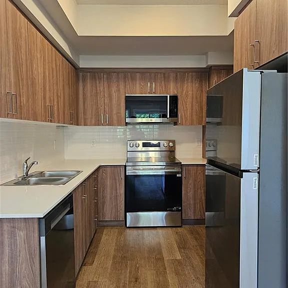 721 Dolph St N #2 — Photo 5