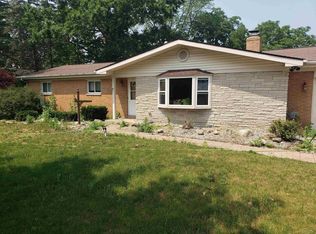 9220 East Rd, Burt, MI 48417