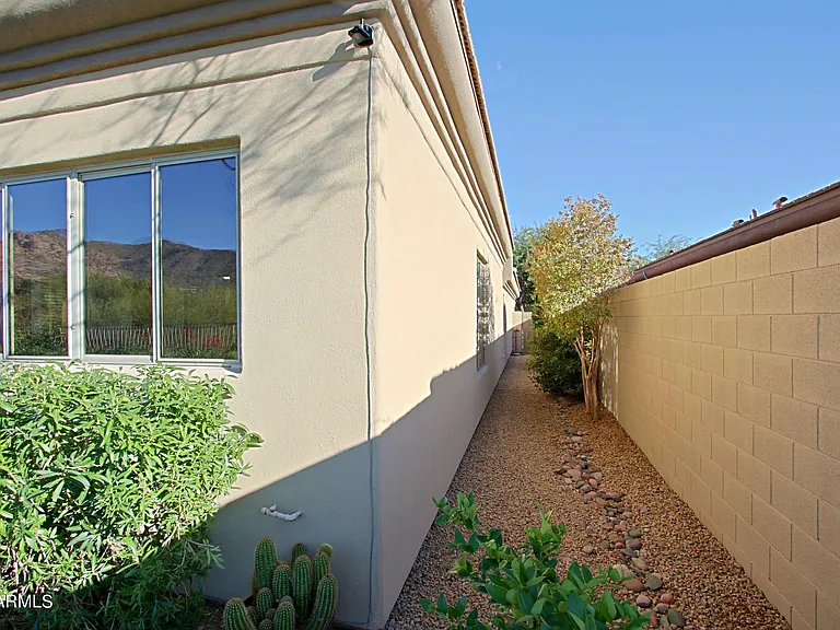 6884 E Amber Sun Dr — Photo 52