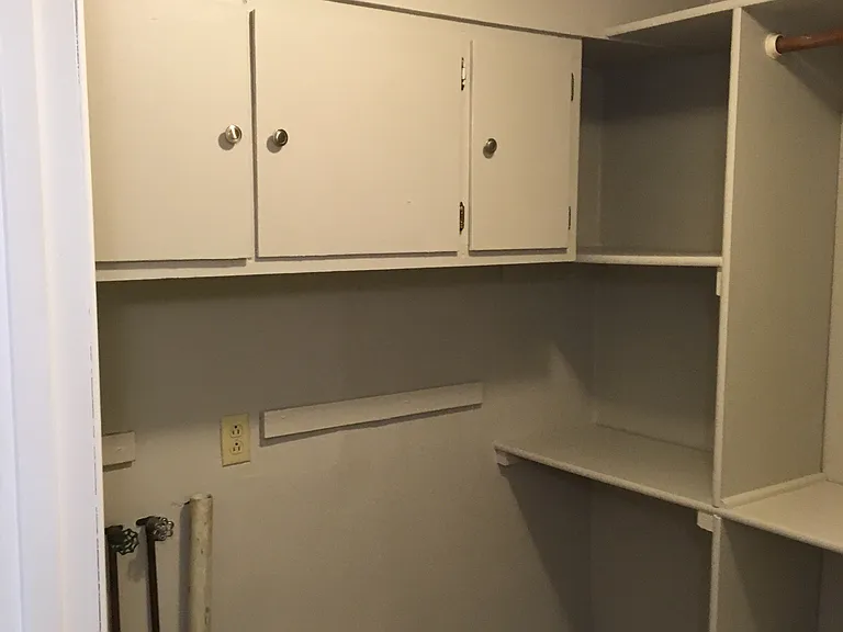 810 N Madison St #1 — Photo 8