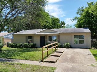 3726 Golden Hills Dr, Dallas, TX 75241