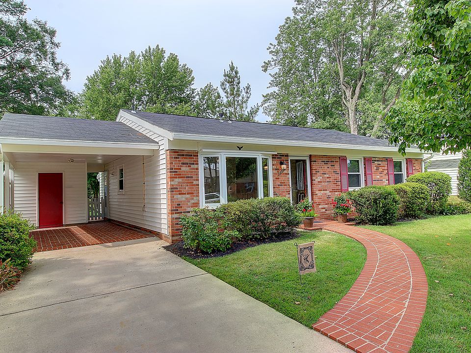 1st image of 13713 Pennsboro Dr