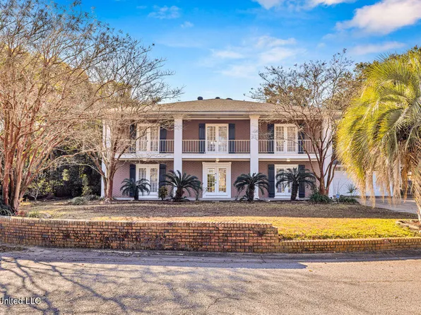 20 Villa Cove Dr, Gulfport, MS 39507