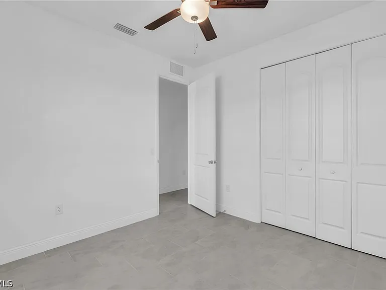 526 NW 9th St — Photo 16