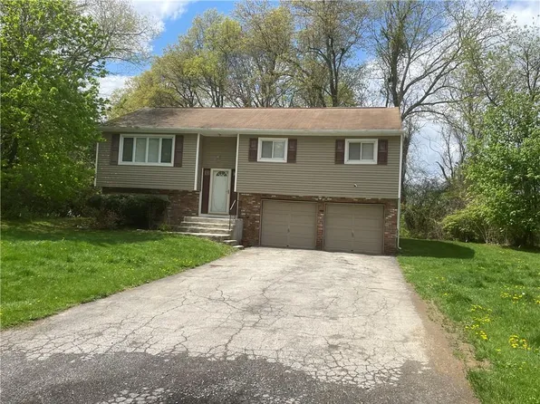 16 Fenmore Drive, Wappingers Falls, NY 12590