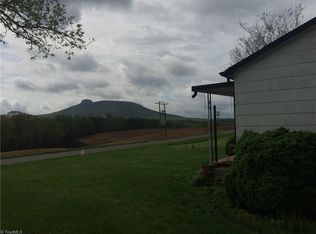 206 Whitaker Rd, Pinnacle, NC 27043